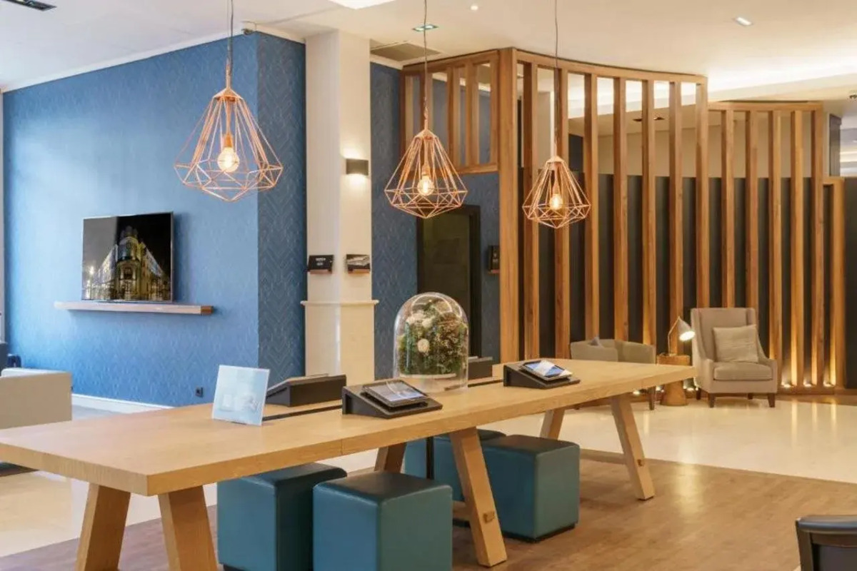 Hôtel l'Elysée Val d'Europe