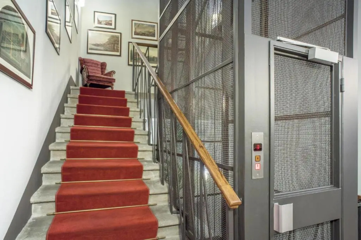 Room Mate Collection Isabella, Florence