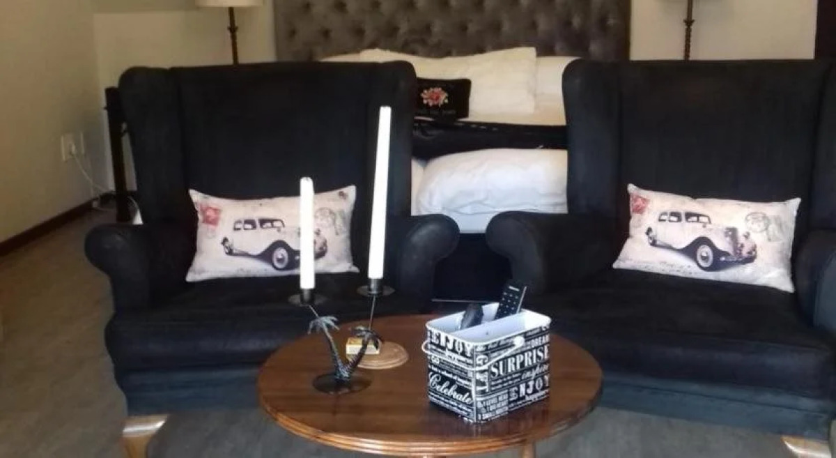 Mulligans Golf Lodge