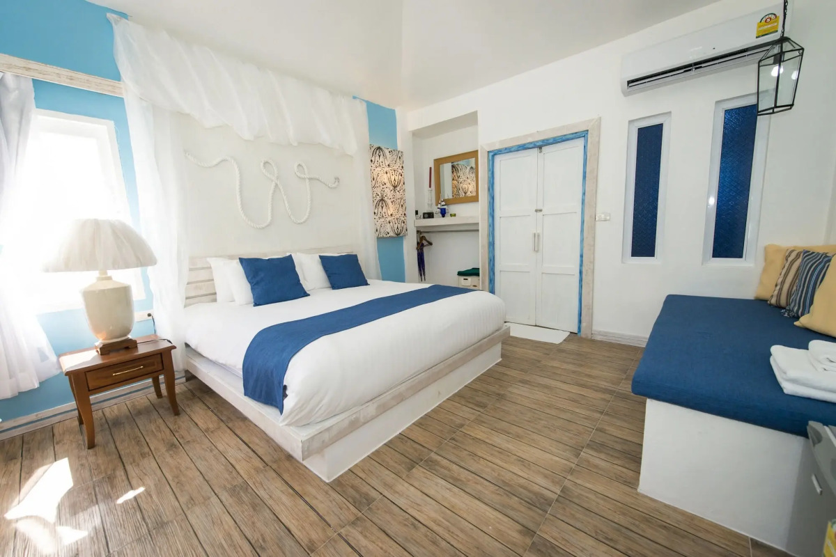 The White Knot Koh Chang