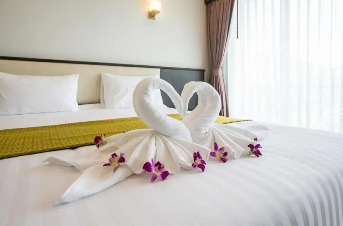Swan Lake Hotel Sattahip