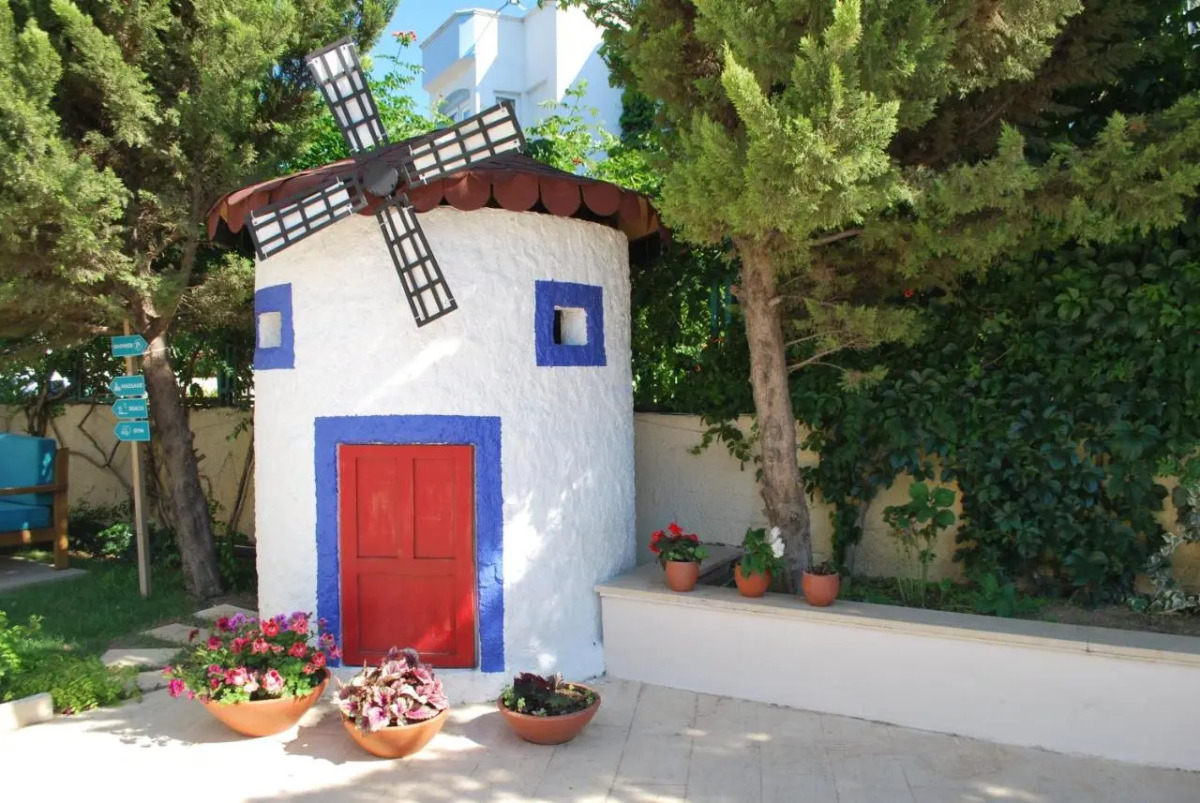 Serpina Hotel - Adults Only