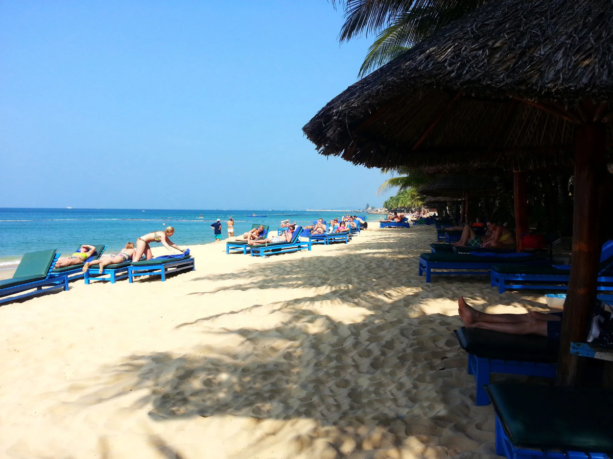 L'Azure Resort and Spa