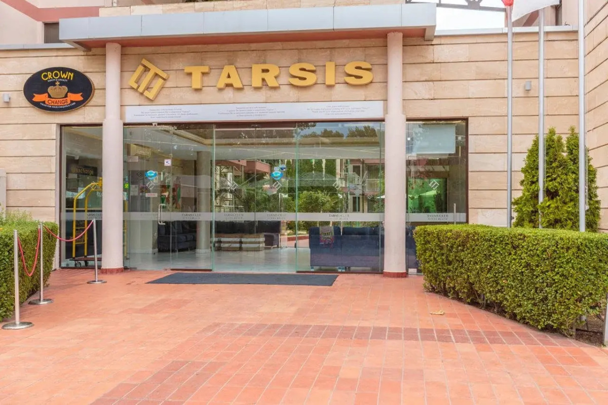 Apart Hotel Tarsis Club