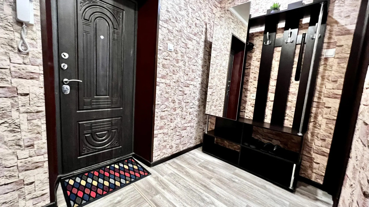 Апартаменты на проспекте Строителей 2