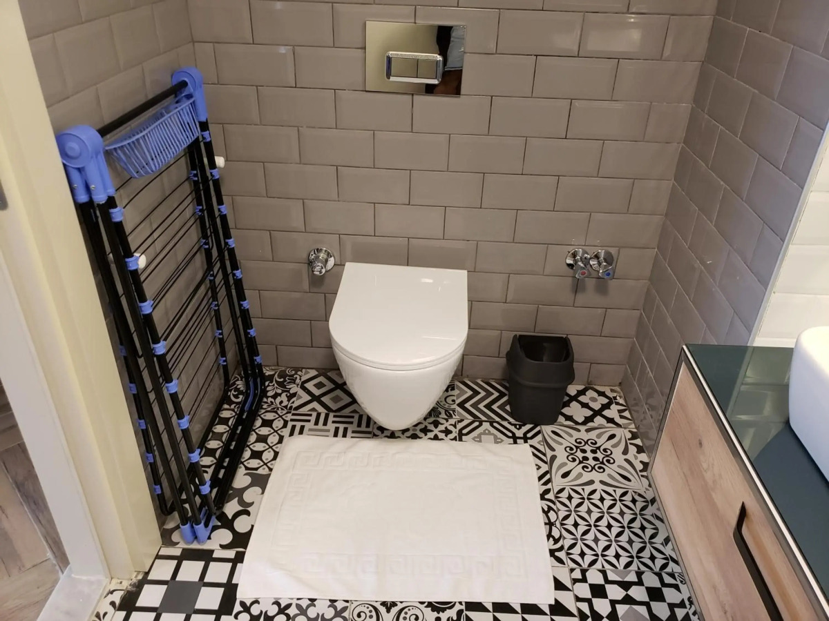 Meyde Boutique & Suites