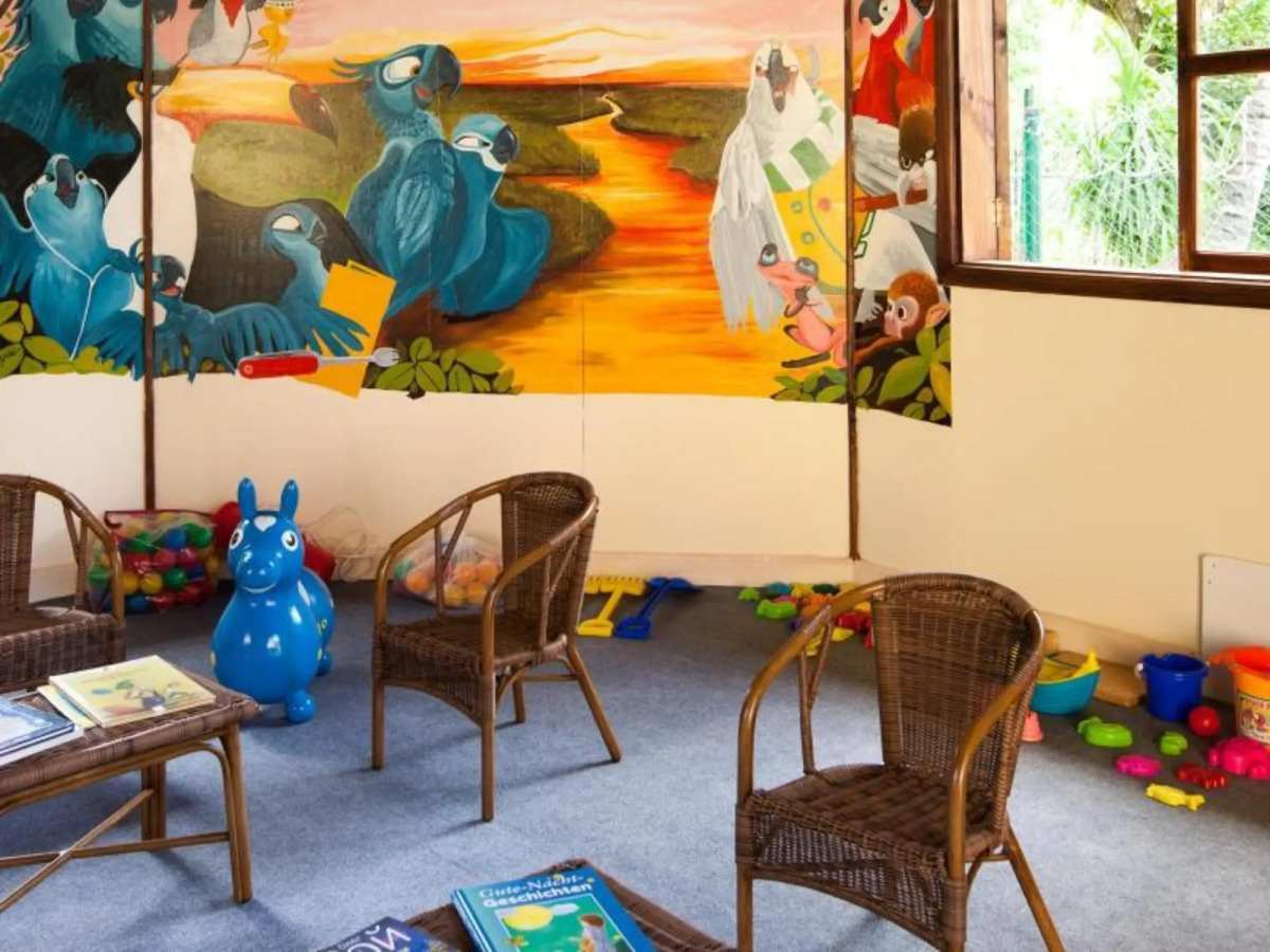 Castello Beach Hotel