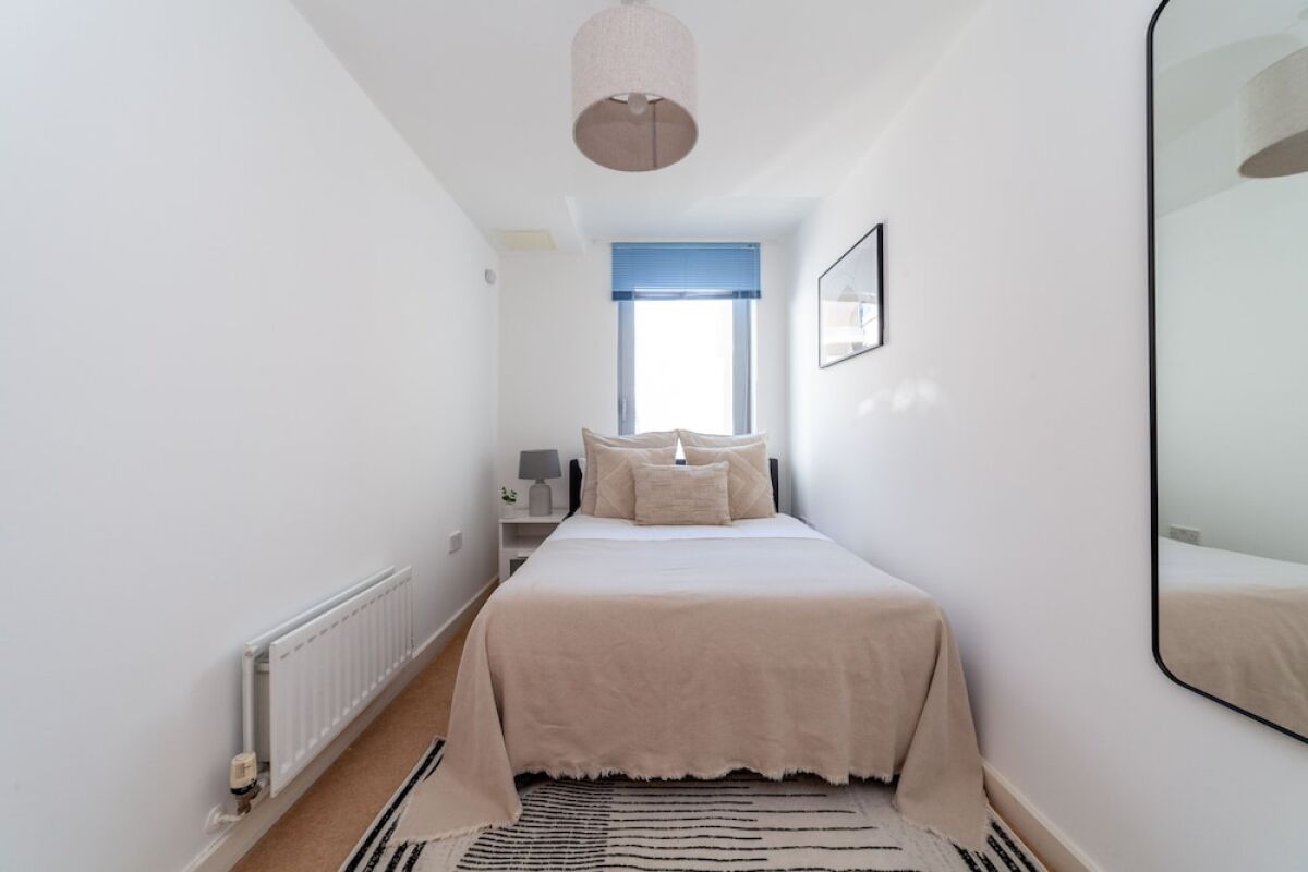 The Stratford Apartments