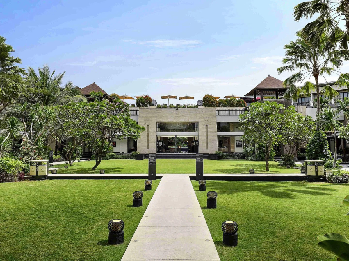 Pullman Bali Legian Beach