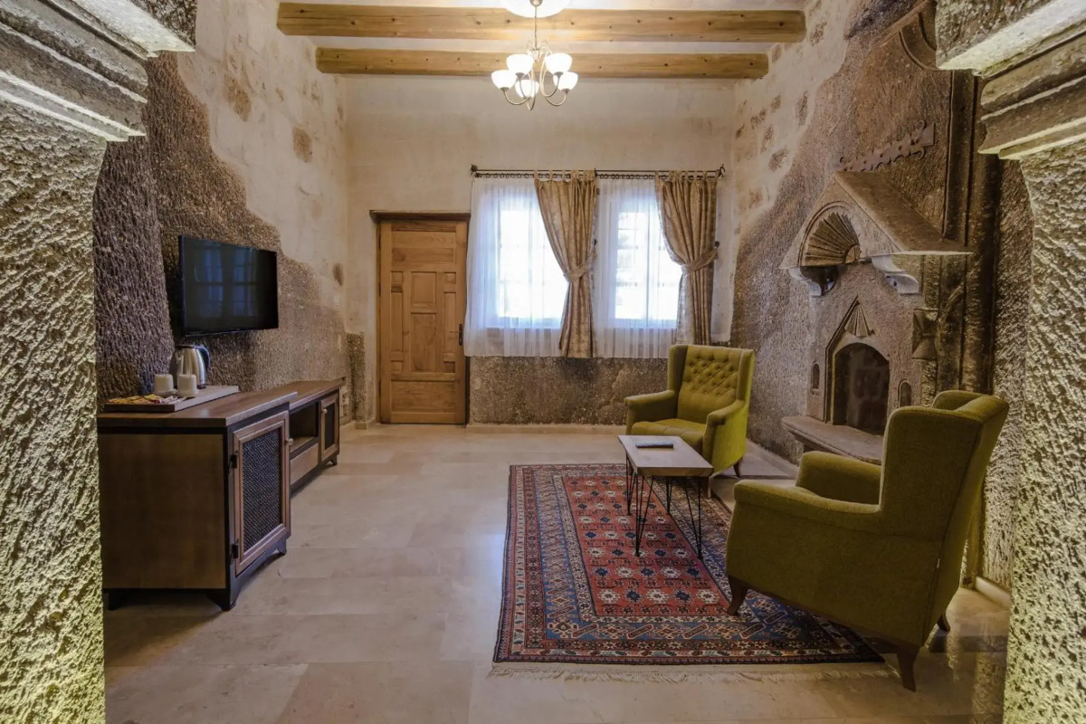 Lunar Cappadocia Hotel