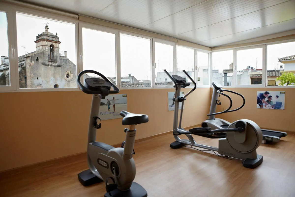 Hotel Macià Alfaros