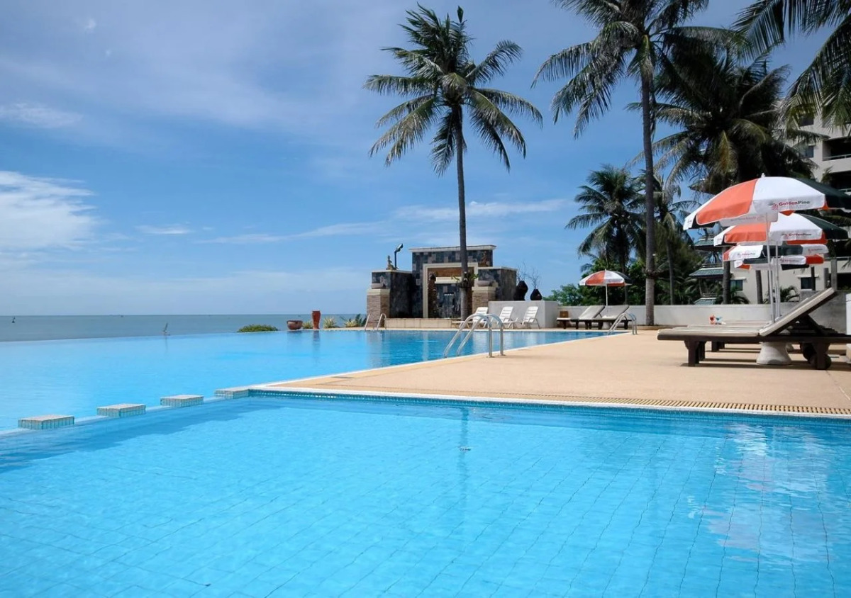 Golden Pine Beach Resort & Spa