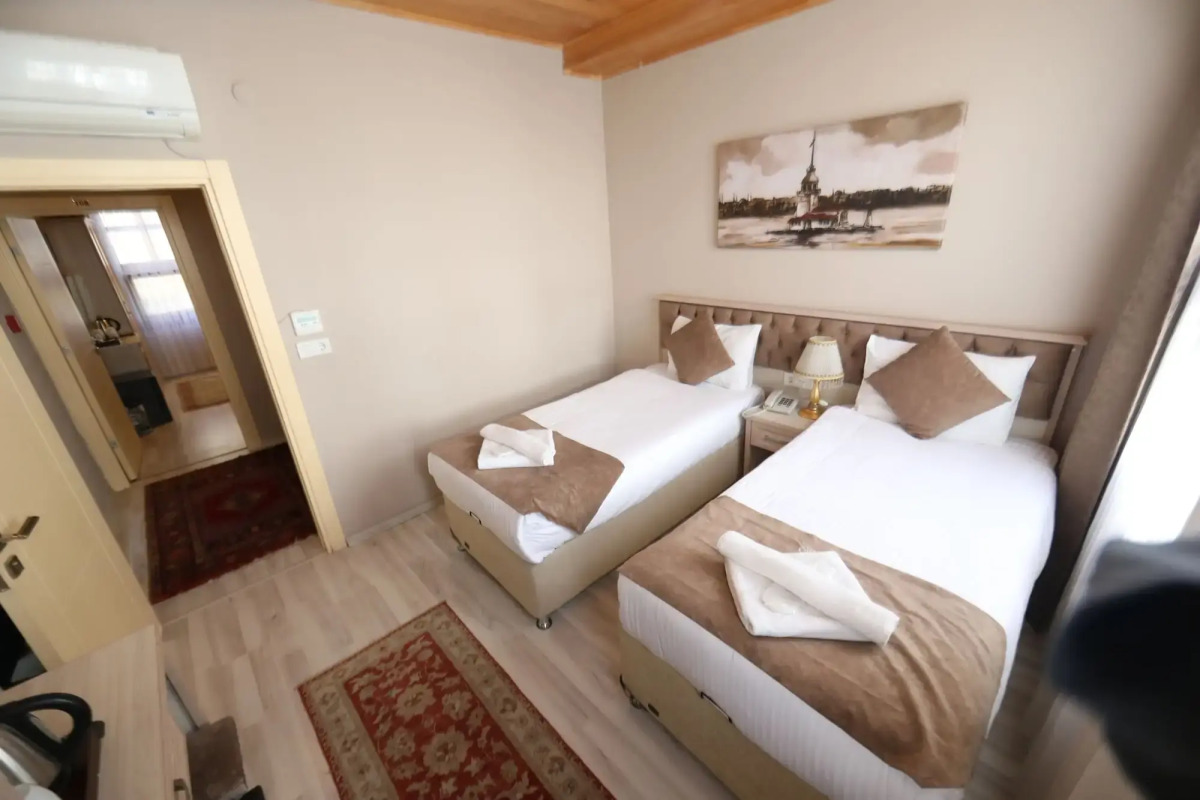 Отель Sultans Royal