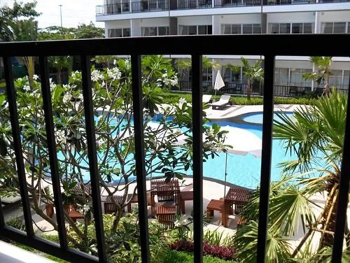 BS Premier Airport Hotel