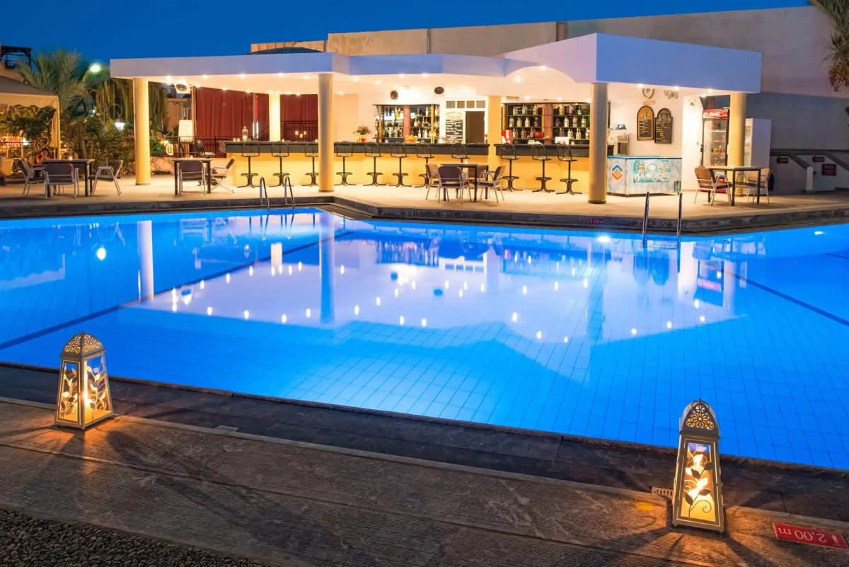 Malia Holidays Hotel