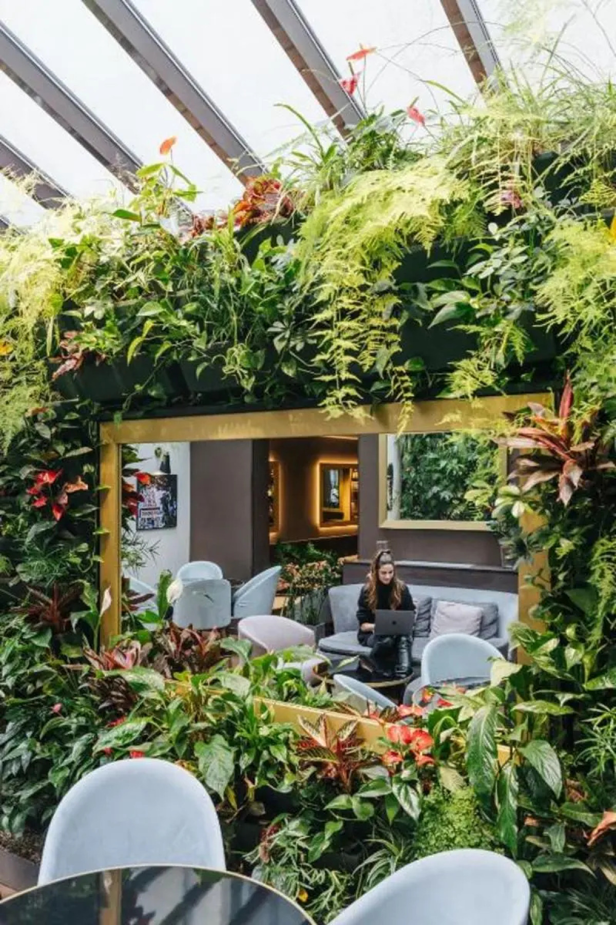 Le Parisis Paris Tour Eiffel