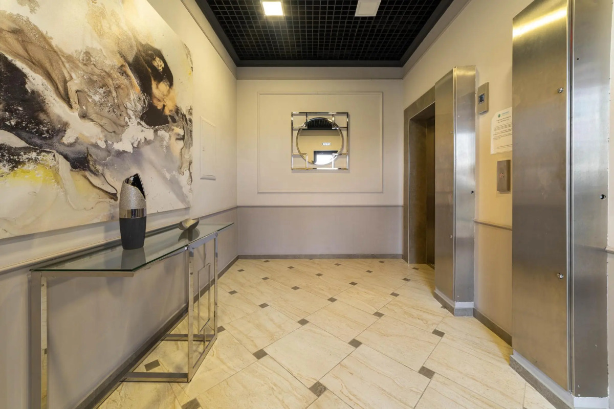 Deluxe ZhK Metropol 16 Flat