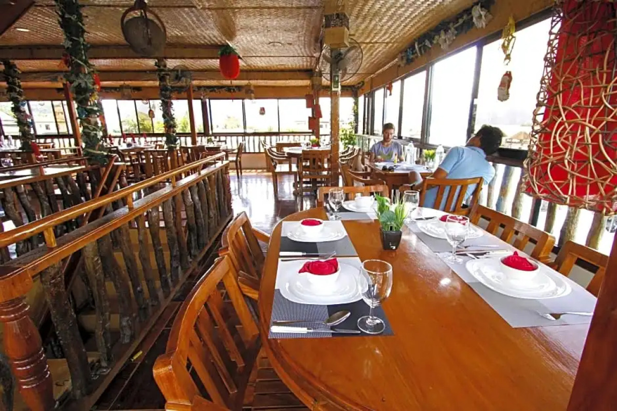 RedDoorz @ Amphibi-ko Resort Palawan