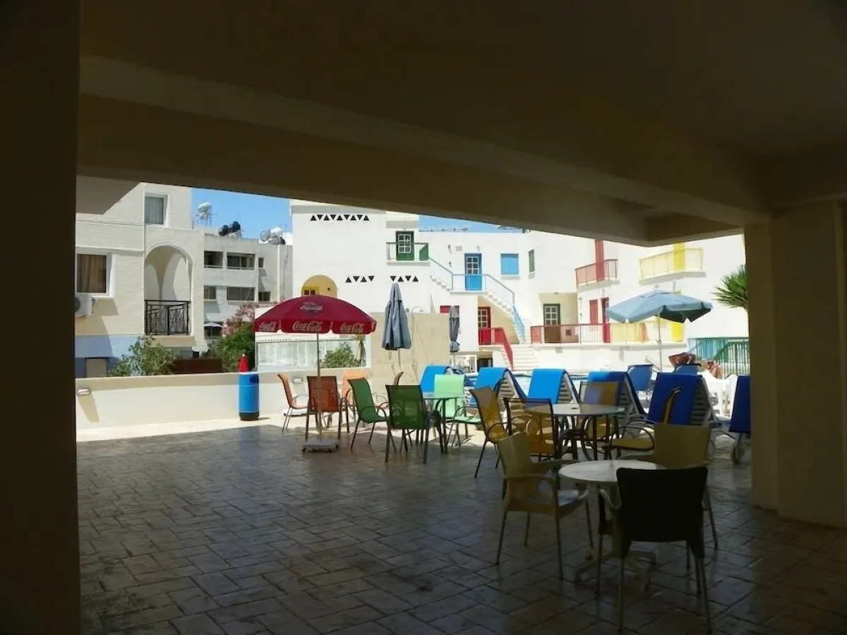 Sea 'n Lake View Hotel Apartments