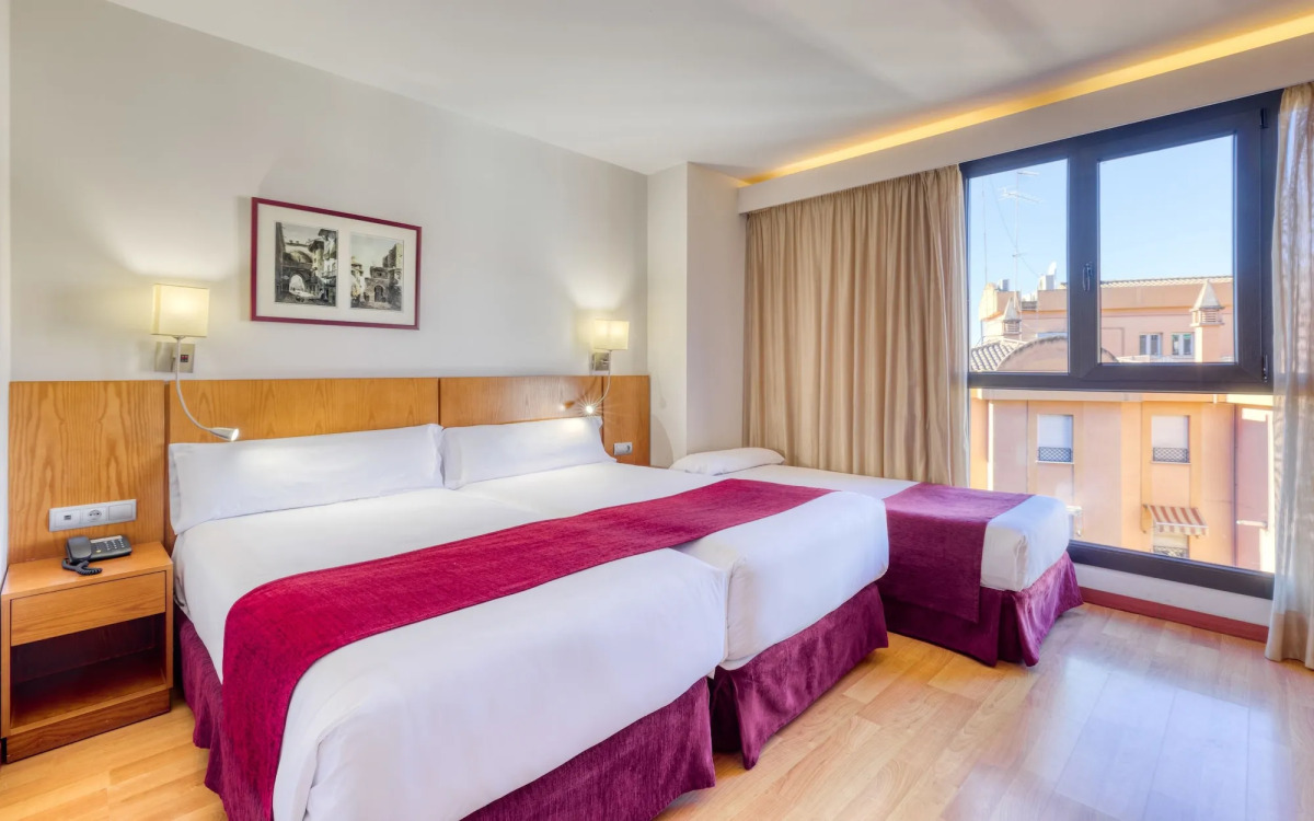 Senator Granada Hotel