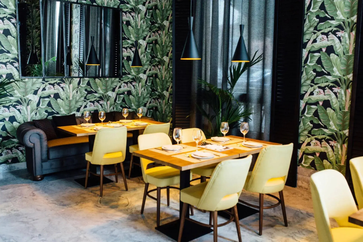 Отель Malcom and Barret