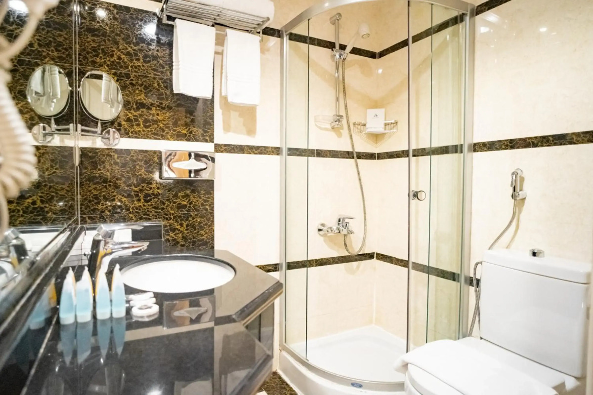 easyHotel The Hague City Centre