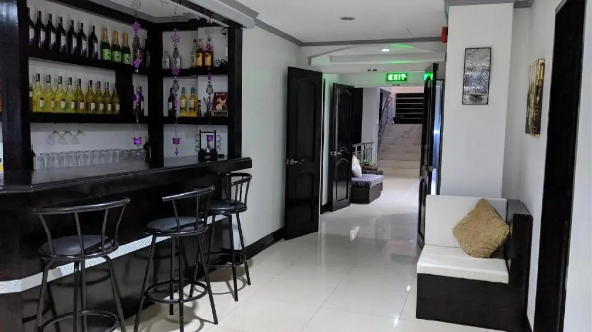 Bohol South Beach Hotel