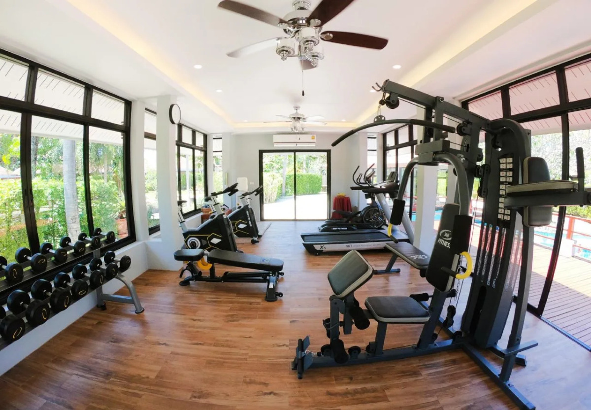 Lanta Sand Resort & Spa