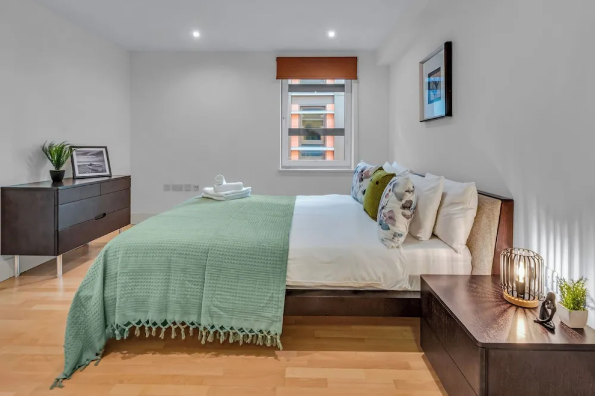 1 Bed Serviced Apartment near Blackfriars