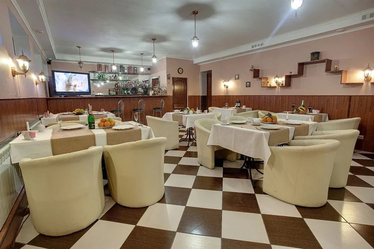 Хостел Корона