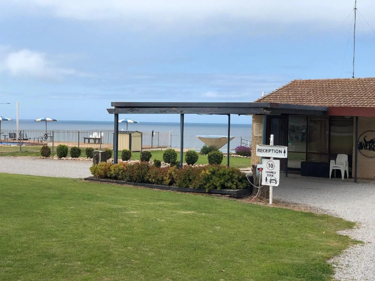 Stansbury Holiday Motel