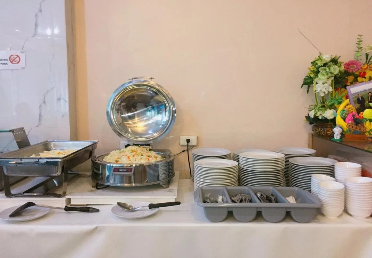 J TWO S Pratunam Hotel