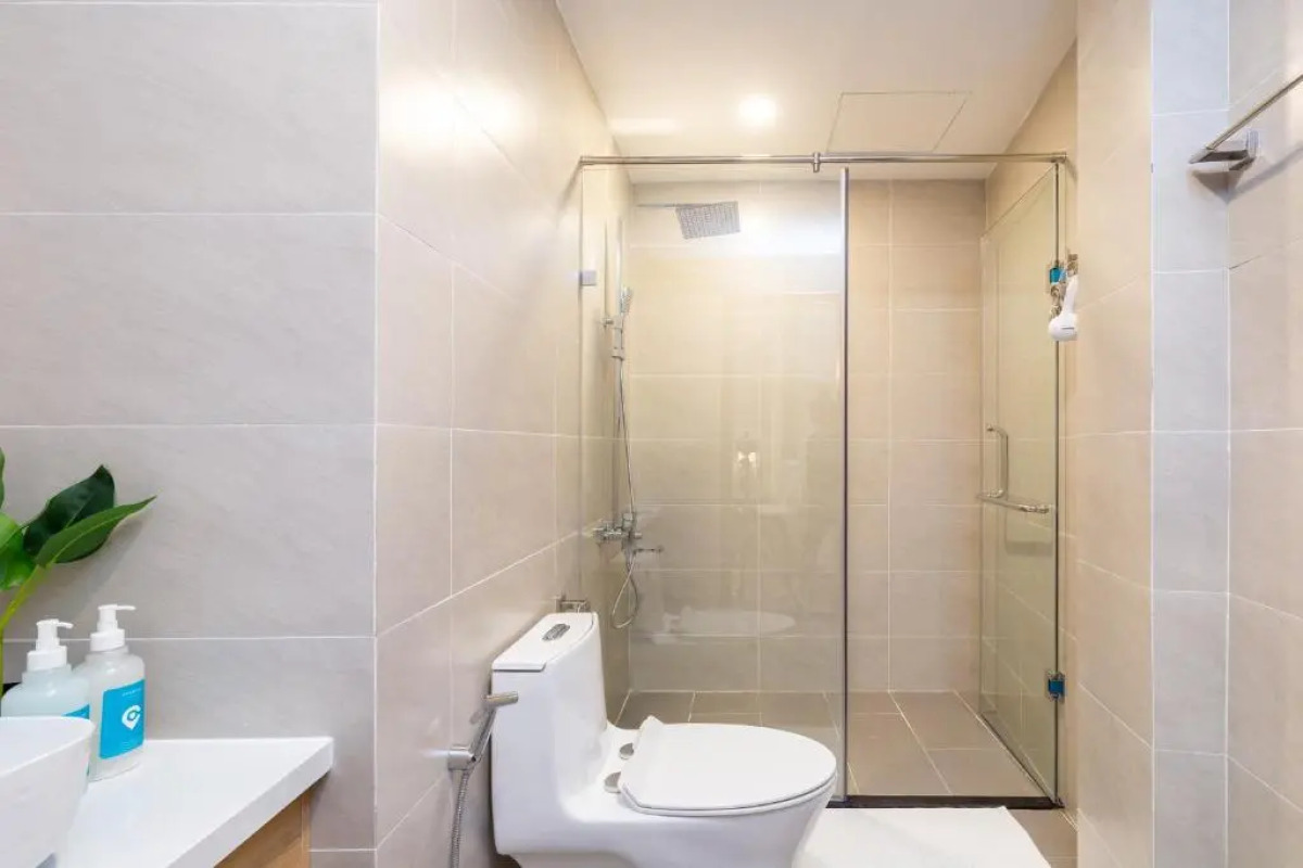 SAZI Resin Hotel - Free Nails/HairWash