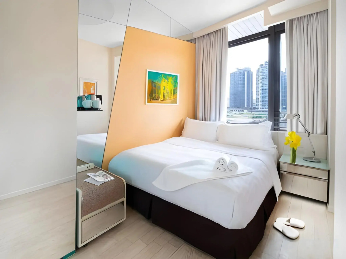 Regal Oriental Hotel