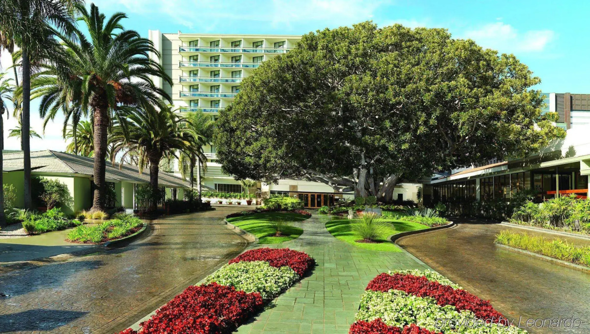 Fairmont Miramar Hotel