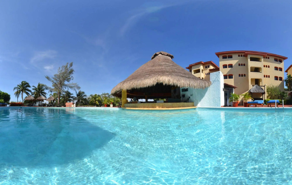 Отель Selina Cancun Laguna Hotel Zone