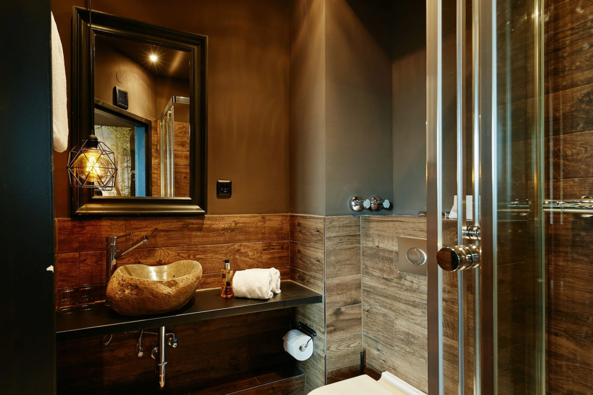 hotel friends Dusseldorf Downtown