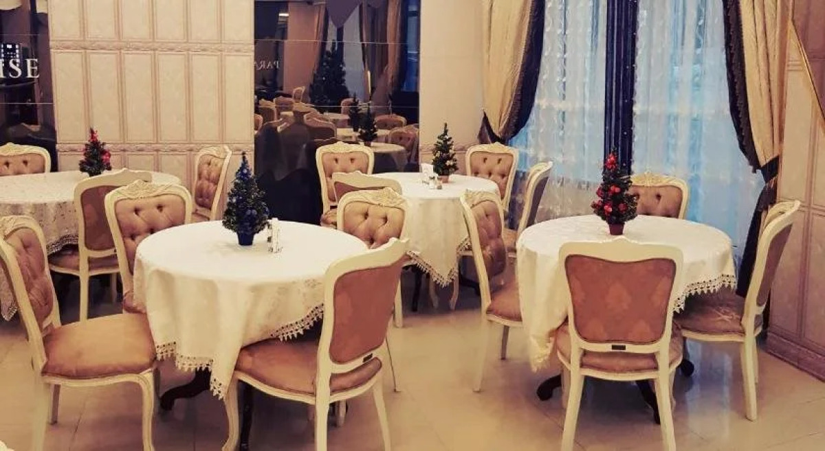 Paradise на Ленина