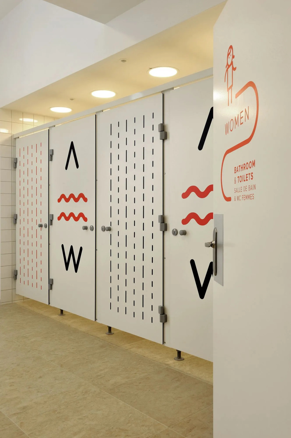 Away Hostel & Coffee Shop