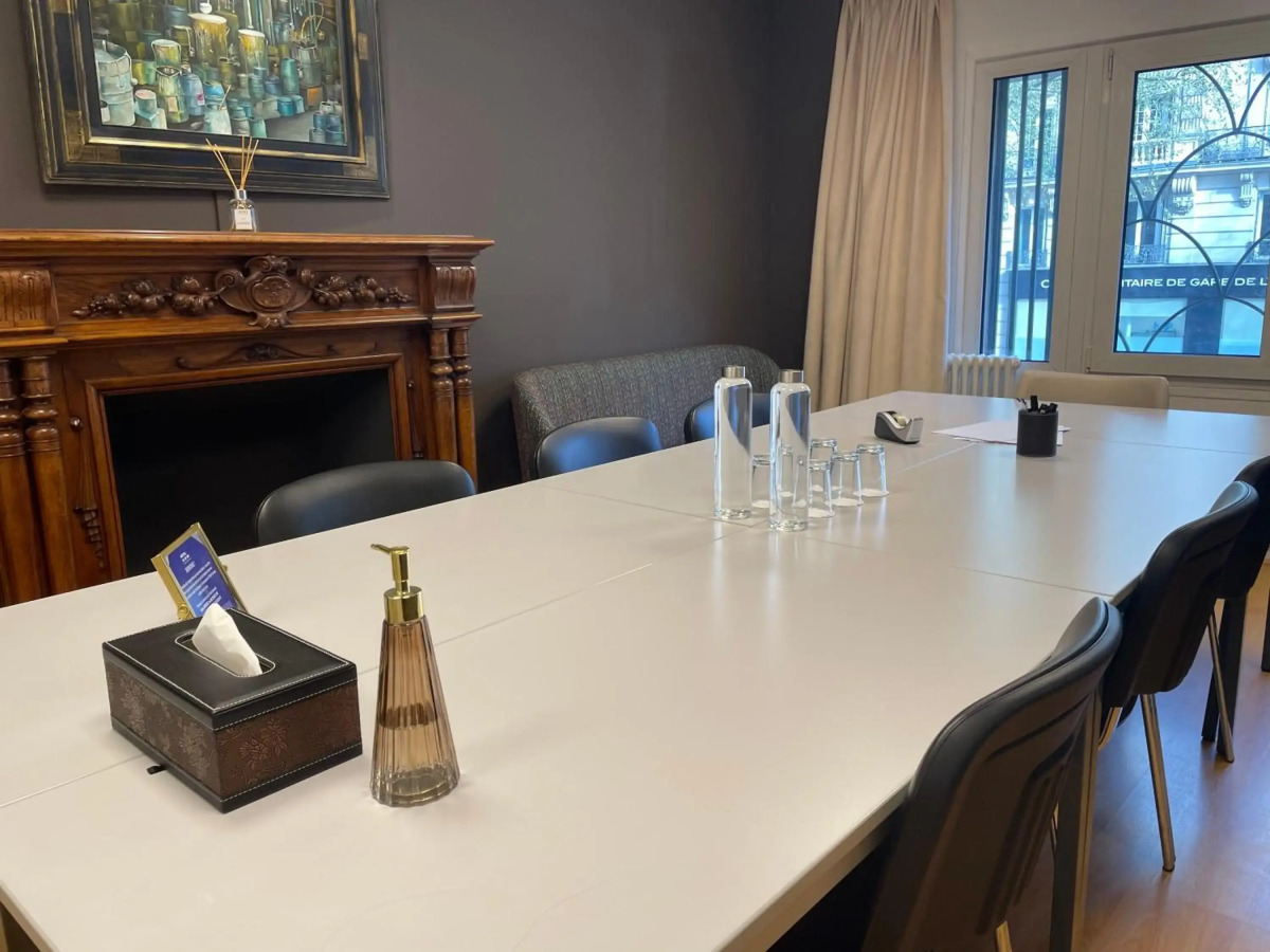 Hôtel Locomo - Gare de Lyon Bastille