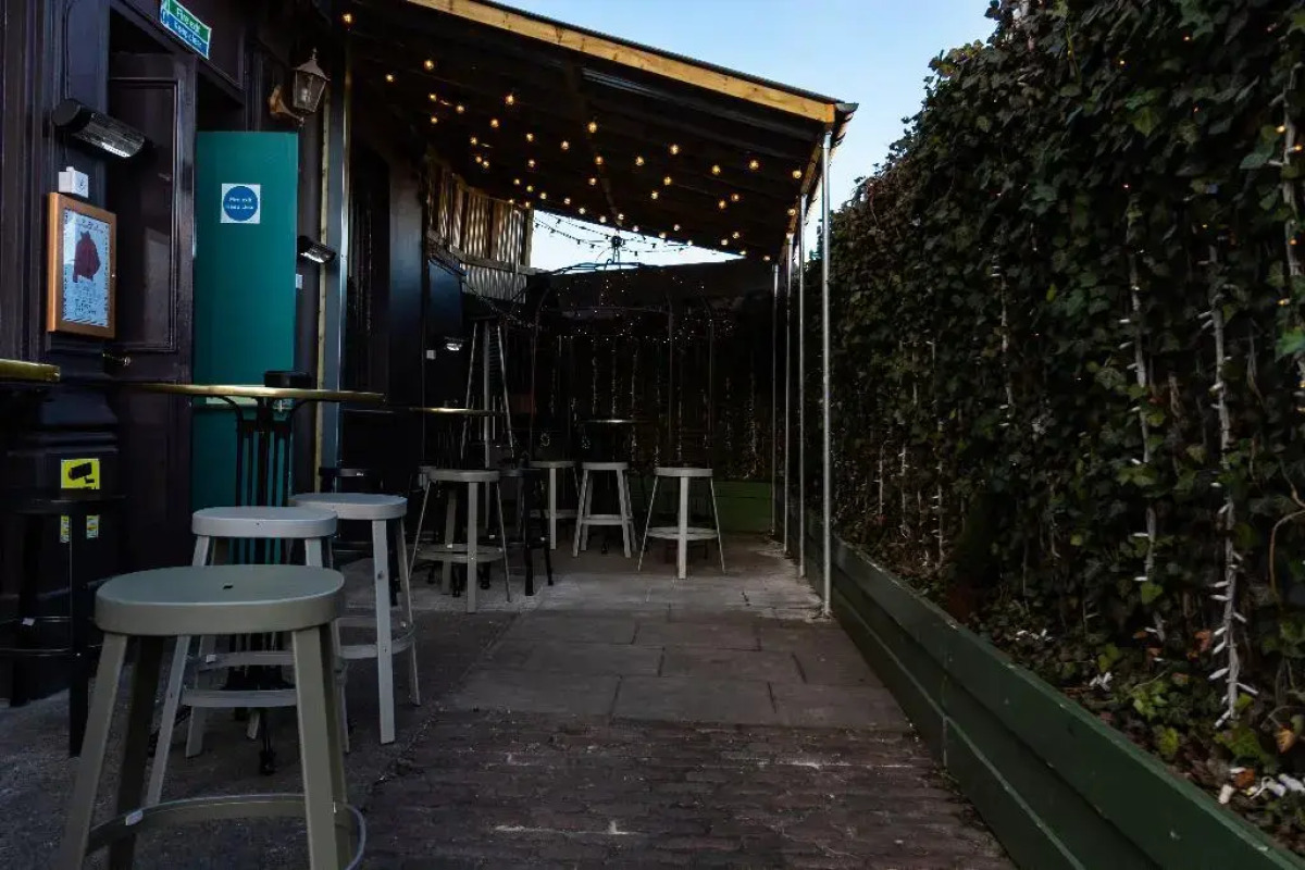 Publove @ Exmouth Arms Euston