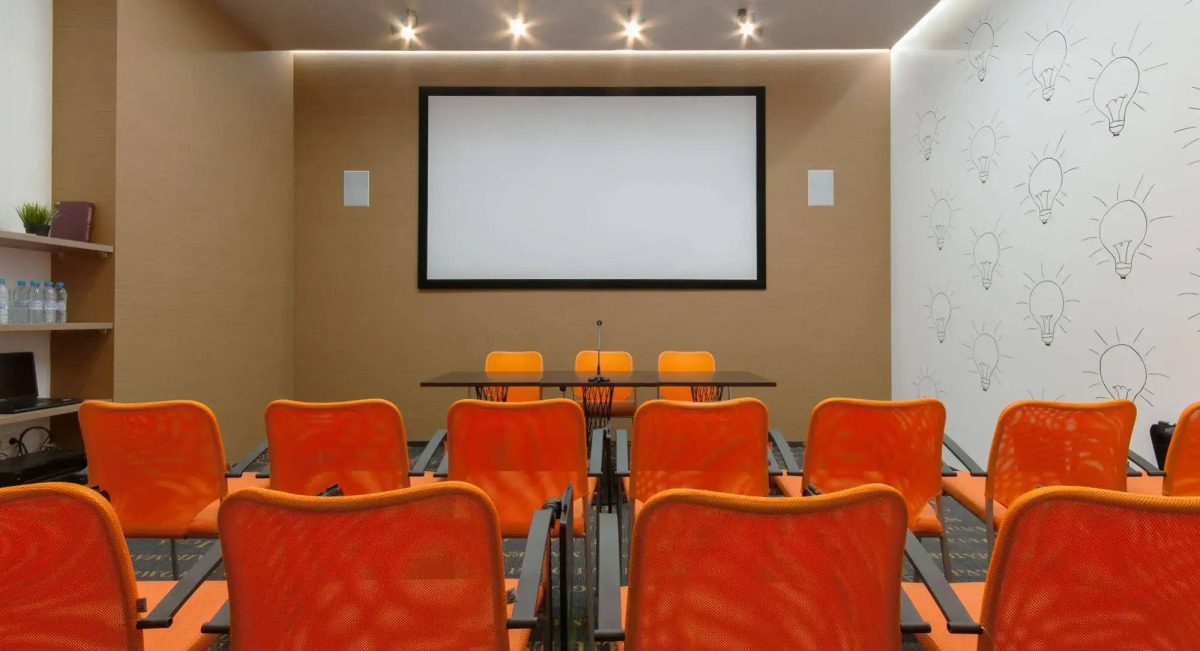 Привет, я дома!