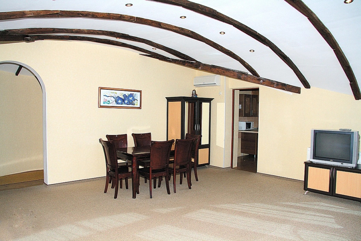 Отель Жемчужина Каламиты