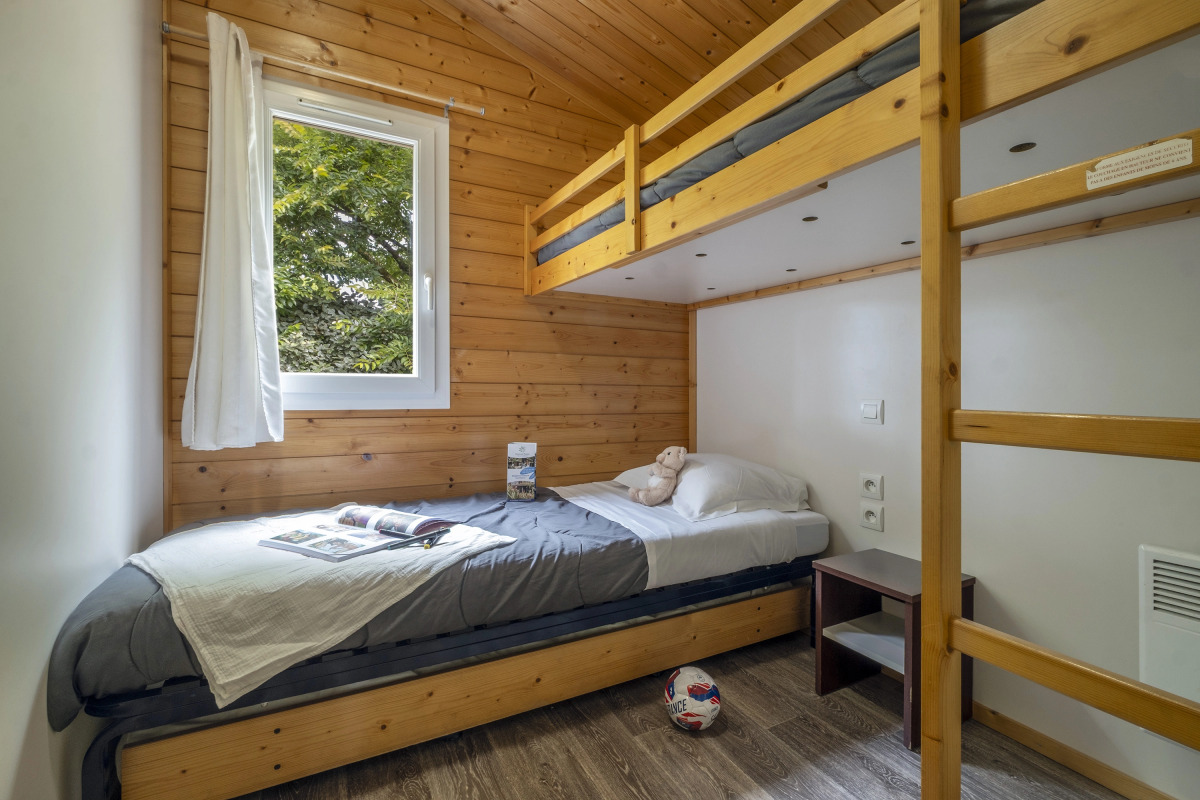 Terres de France - Hameaux des Marines