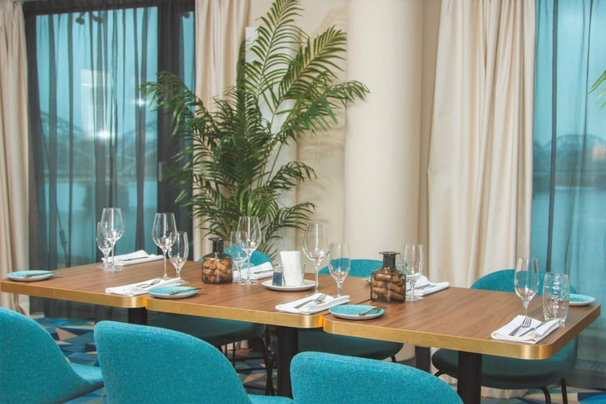 Отель Wellton Riverside Spa 