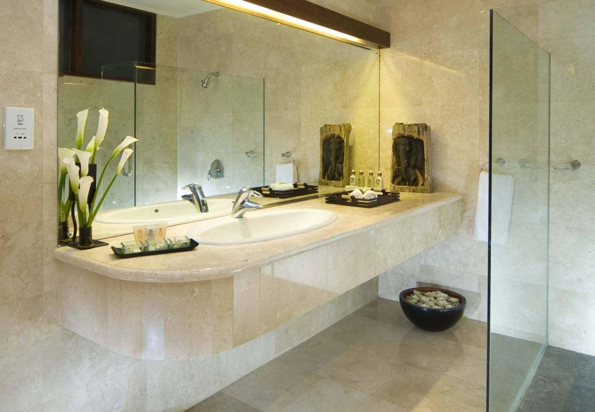 Mason Elephant Lodge