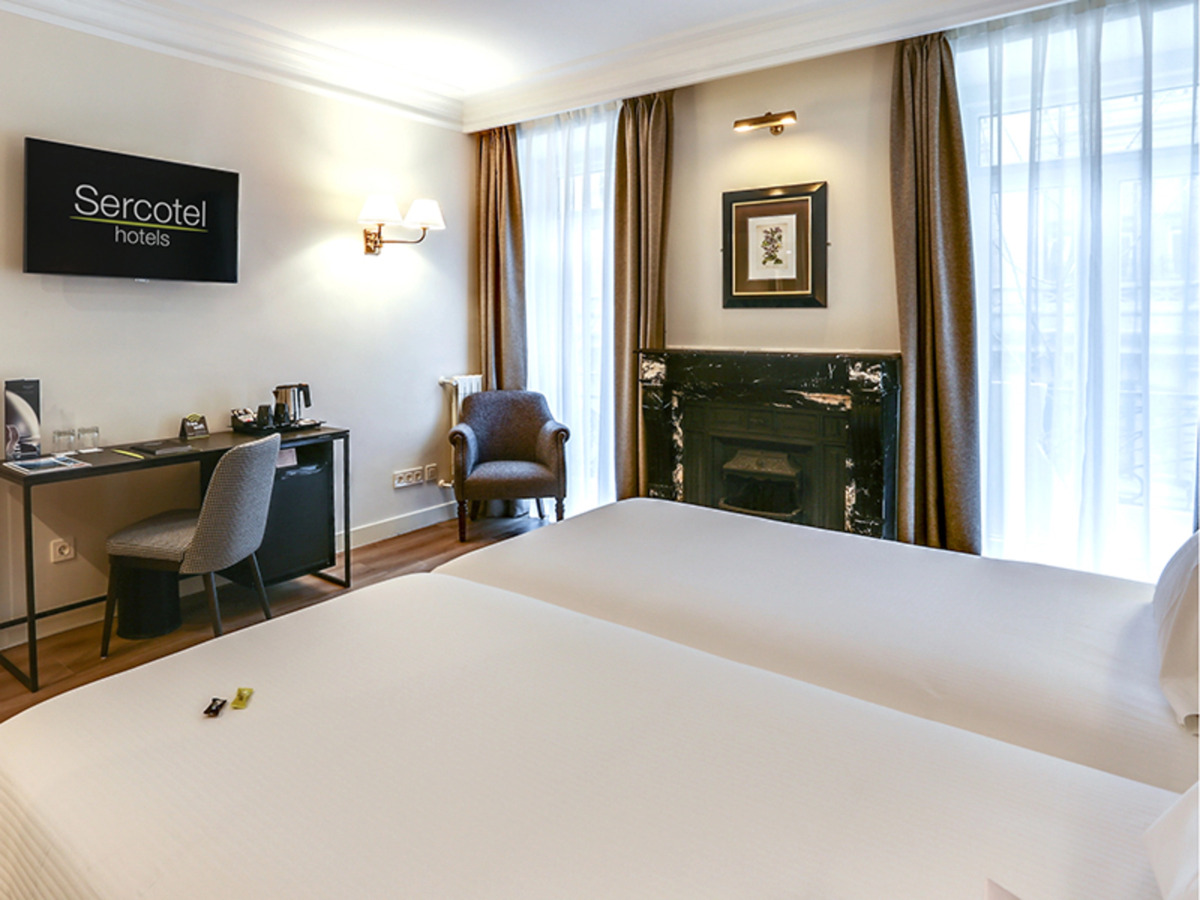 Отель Sercotel Hotel Europa