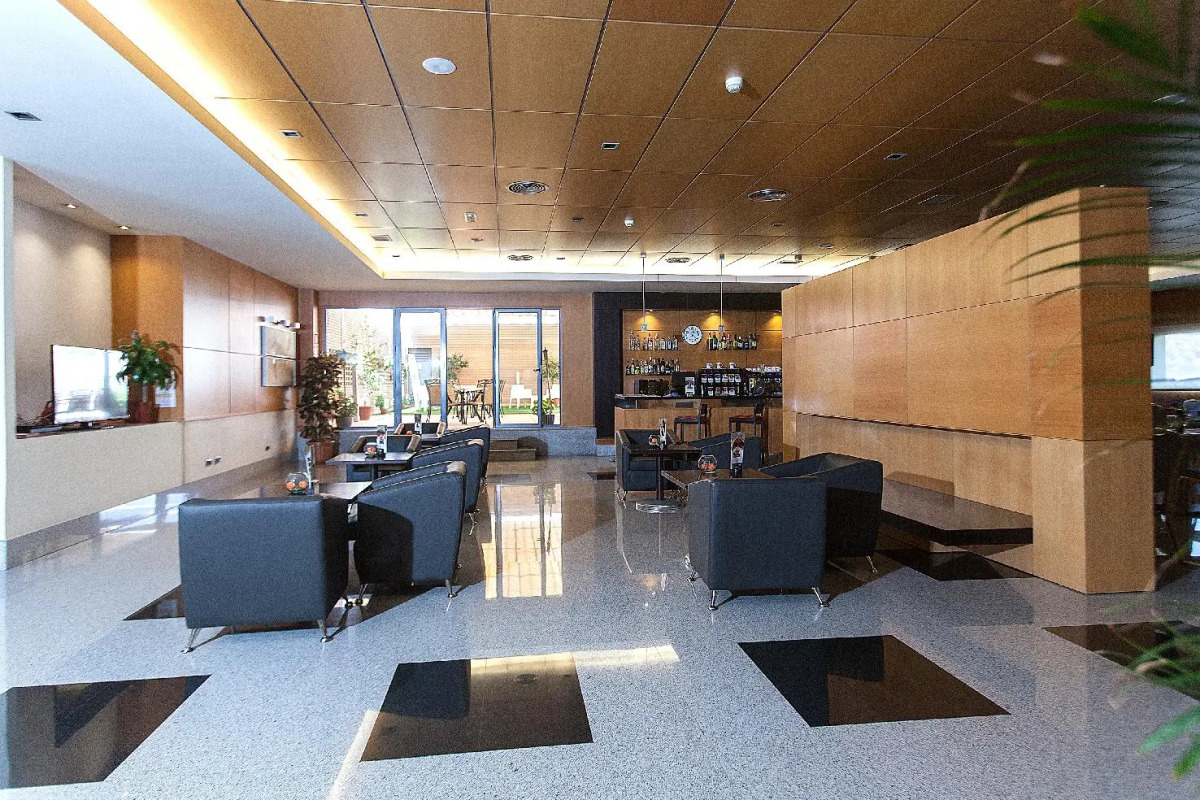 Hotel Sercotel Gran Fama