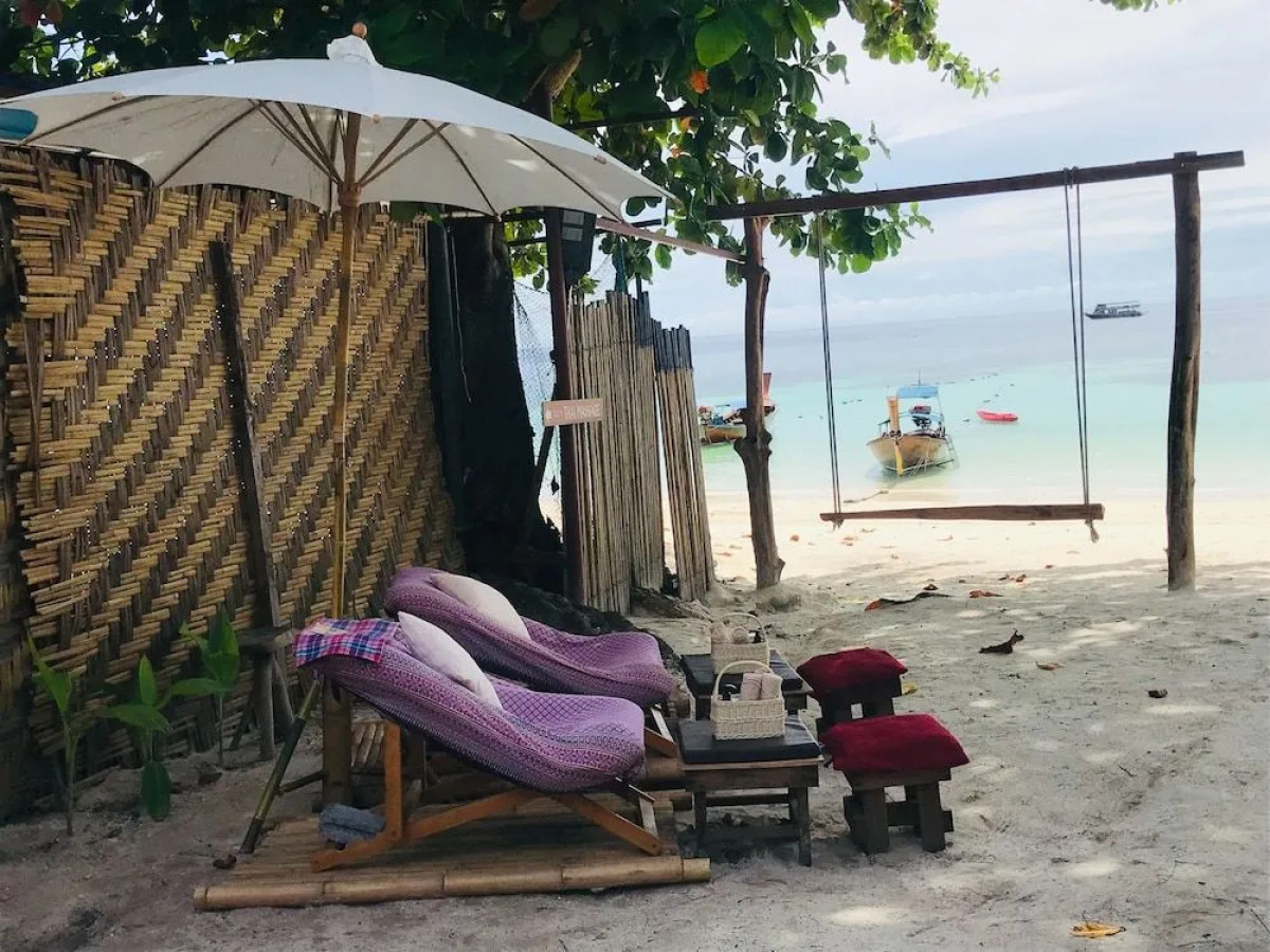 Lipe Garden Beach Resort