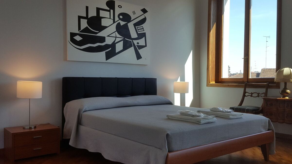 BnButler - Galleria Unione